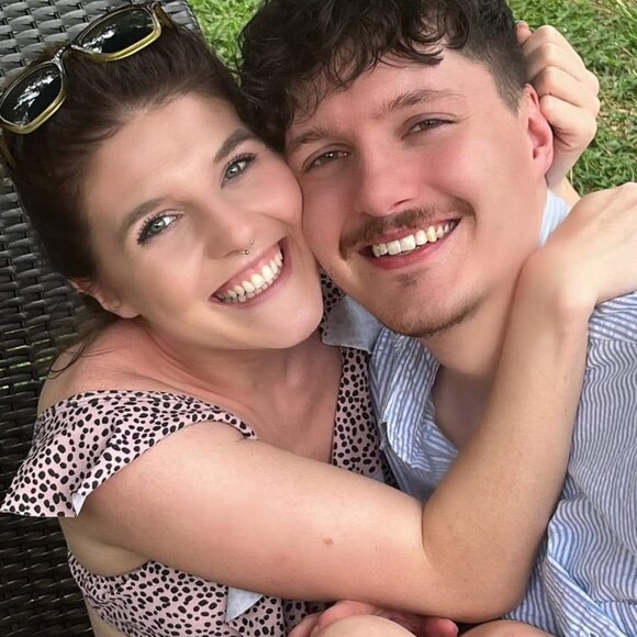 Meet your Posher, Joan - Picture 3 of 15